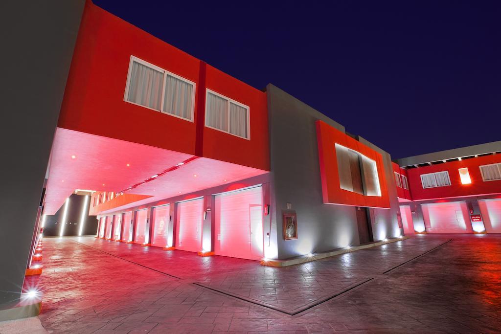 Eurosuites Oceania - Adults Only Cidade do México Exterior foto